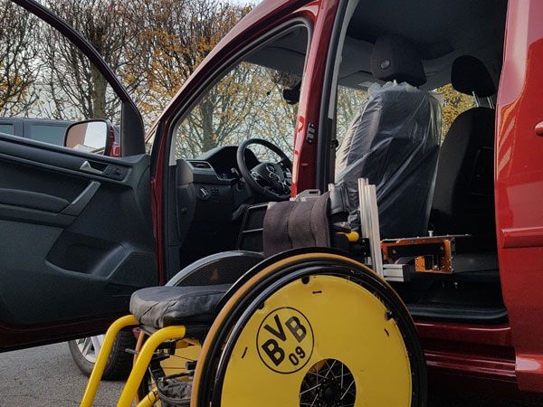 Elektrisches Verladesystem der Firma Rausch (VW Caddy)