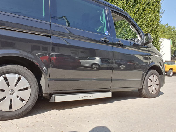 Kassettenlift F6 VW T6 (1) - Ein-aussteigen seitlich Schiebetür
